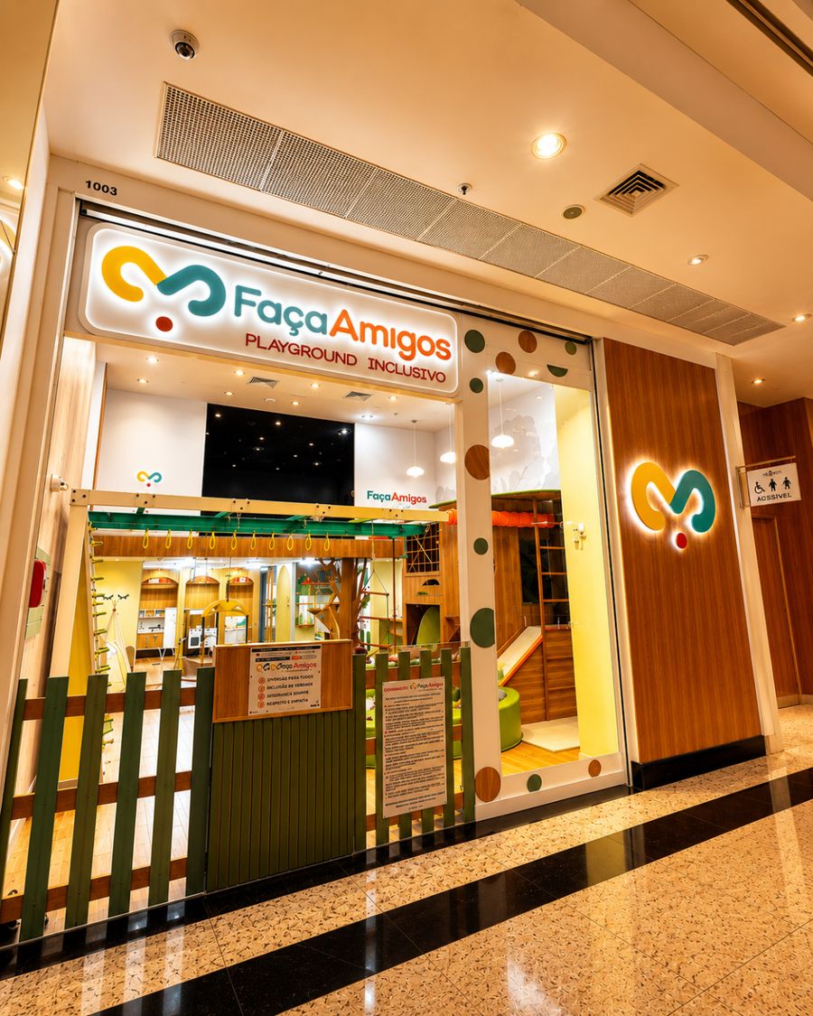 Fachada do FaçaAmigos no Parque Shopping Belém